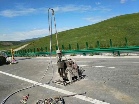 乐亭公路地基基础注浆加固